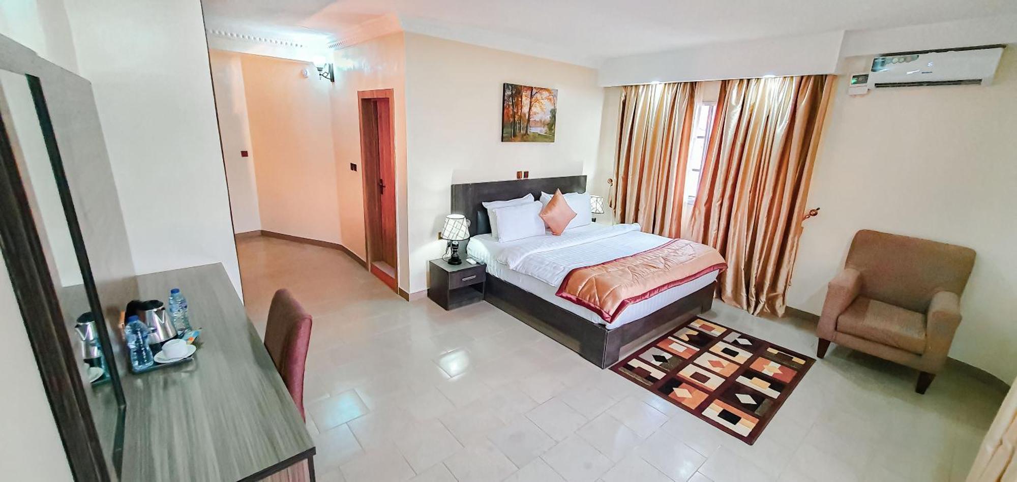 Beni Gold Hotel, Ikoyi Lagos Buitenkant foto